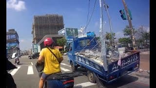 攻城車遭到摧毀（開聲音）