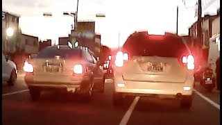 這演機車的技巧有待加強