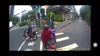 阿婆請下車