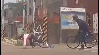 腳踏車也要看紅綠燈？？（2022.04.16 桃園市蘆竹區濱海路一段 腳踏車事故