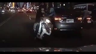 妹妹：阿嬤～阿嬤～他們真的會讓欸