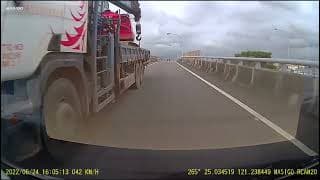 同車道超車