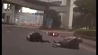 【車禍影片】硬要刷人家卡的下場（2023.02.15 新北市新莊區新北大道四段