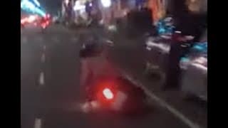 2022.02.05 高雄市苓雅區五福一路 騎士路倒（怎麼會突然倒下來呢