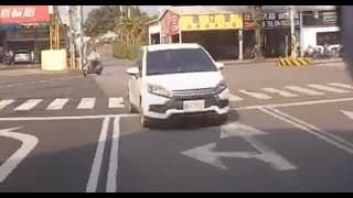 直接衝過來的阿姨