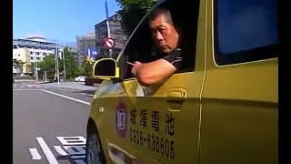 0212-QA 違規右側超車還急煞逼車