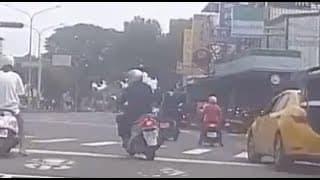 一看就是要外側左轉的（檢舉成功）