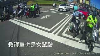 當woman遇上woman