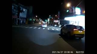 有沒有陰陽眼的朋友-內車道是不是有我看不到的車