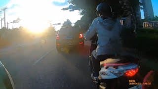 硬擠到我前面煞車是怎樣辣