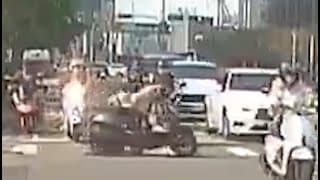 【車禍影片】 提供車禍影片給當事人。抱歉，自己違停紅線，虛心受教（2023.03.20 台中市西屯區市政北二路與河南路三段口