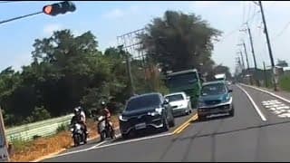 忘記今天不是開救護車