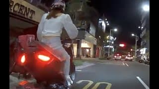 尻到人，連道歉都沒說