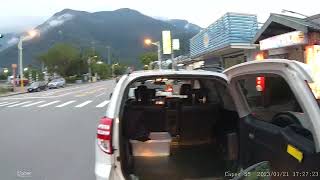 開後車廂歡迎大家衝進去嗎～？