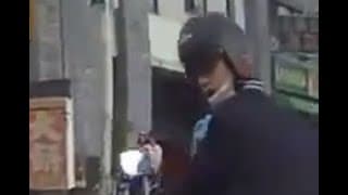 還敢回頭看啊