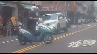 為了抓違規都可以不用看車直接切
