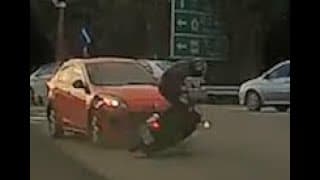 2022.01.07 高雄市燕巢區橫山路 高雄少年觀護所外事故（搶黃燈又變換車道